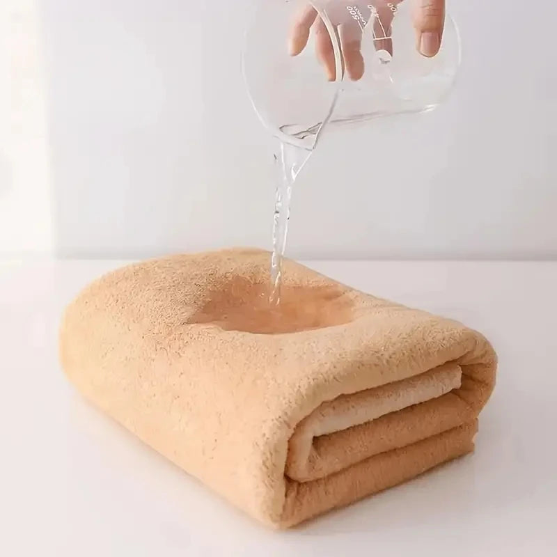 2PC Super Soft Coral Velvet Bath Towels – Quick-Drying Luxury for Everyday Comfort! 🌟✨