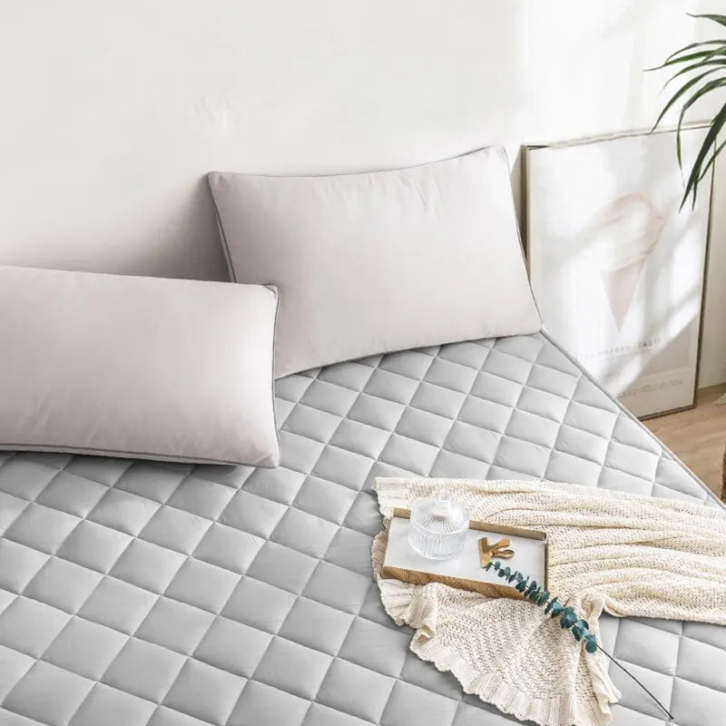 Ultrasonic Mattress Protector Cover Pad – Washable, Waterproof &amp; Worry-Free Sleep! 🌙✨